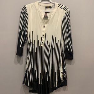 Blouse with Buttons and Black/White Design